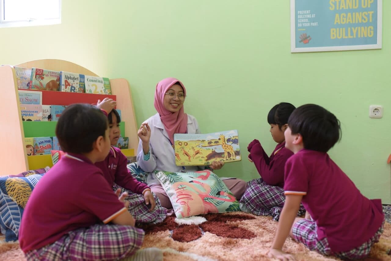 Activity: Read Aloud - Prestige Bilingual School